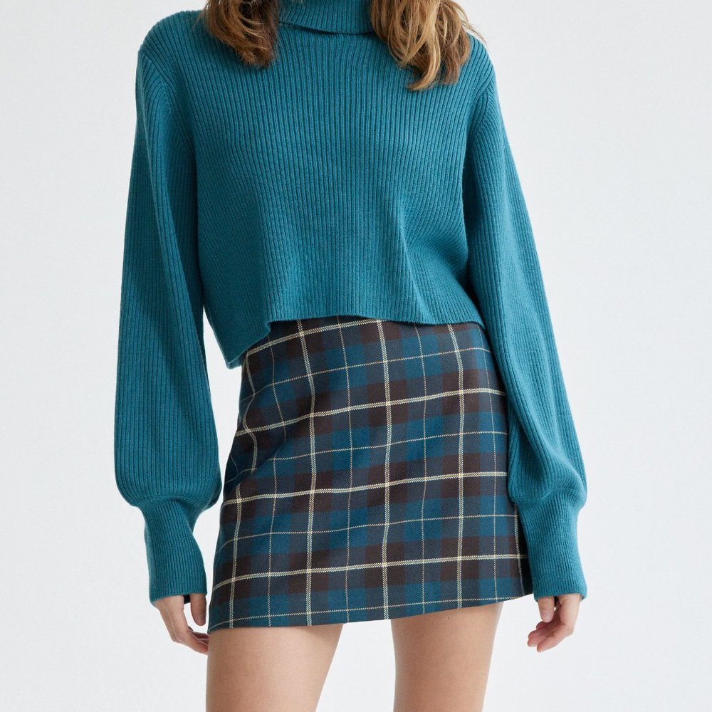 Wilfred plaid skirt - size 2 (not same pattern as cover photo)
